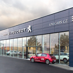 Nový autosalon Peugeot a Citroën